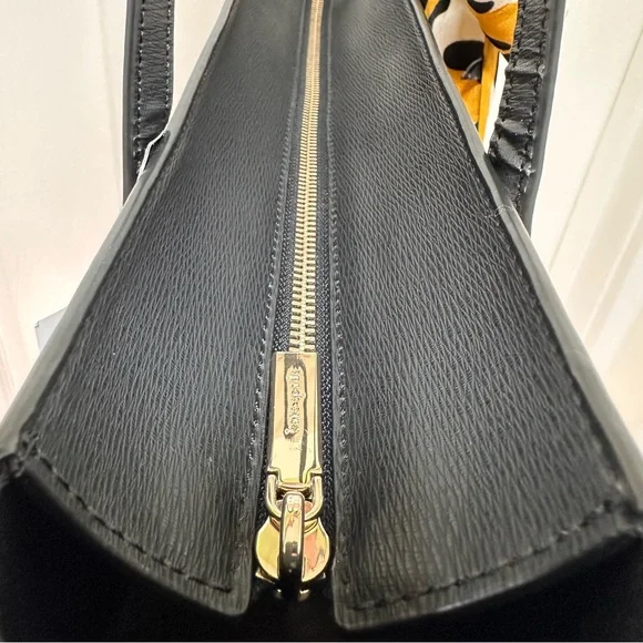 Kate Spade Coated Canvas Leopard Print Black Leather Trim Large Tote NWT - Picture 9 of 13